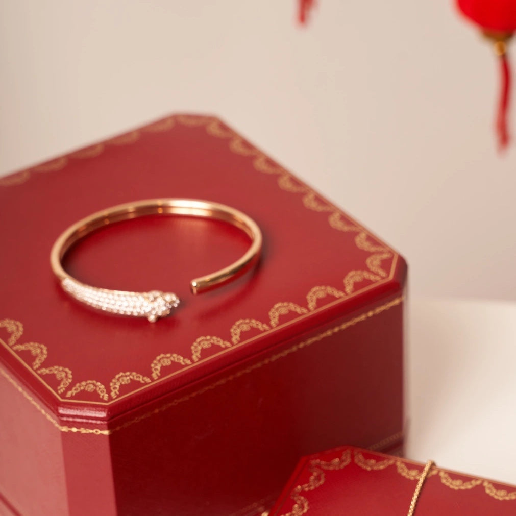 ¡®Moco¡¯PANTHERE ROSE GOLD DIAMOND OPEN BRACELET