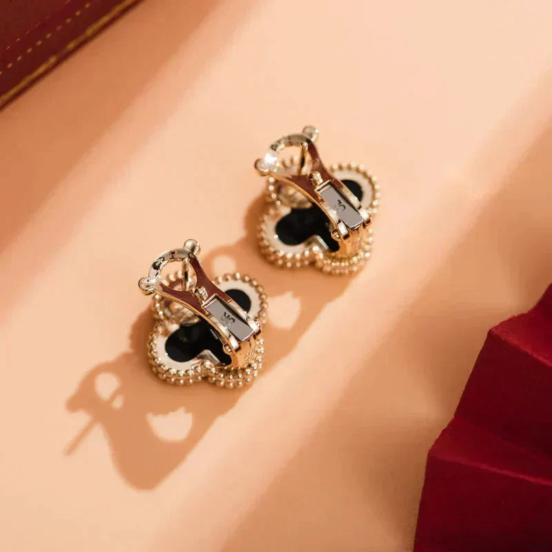 ¡®Moco¡¯CLOVER MEDIUM 1 MOTIFS  ONYX STUD EARRINGS