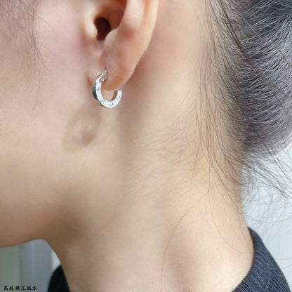 ¡®Moco¡¯LOVE MINI EARRINGS
