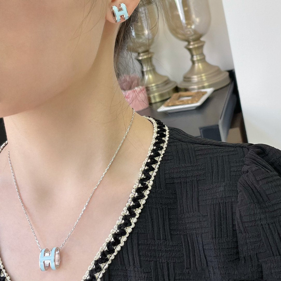 ¡®Moco¡¯POP H SKY BLUE NECKLACE