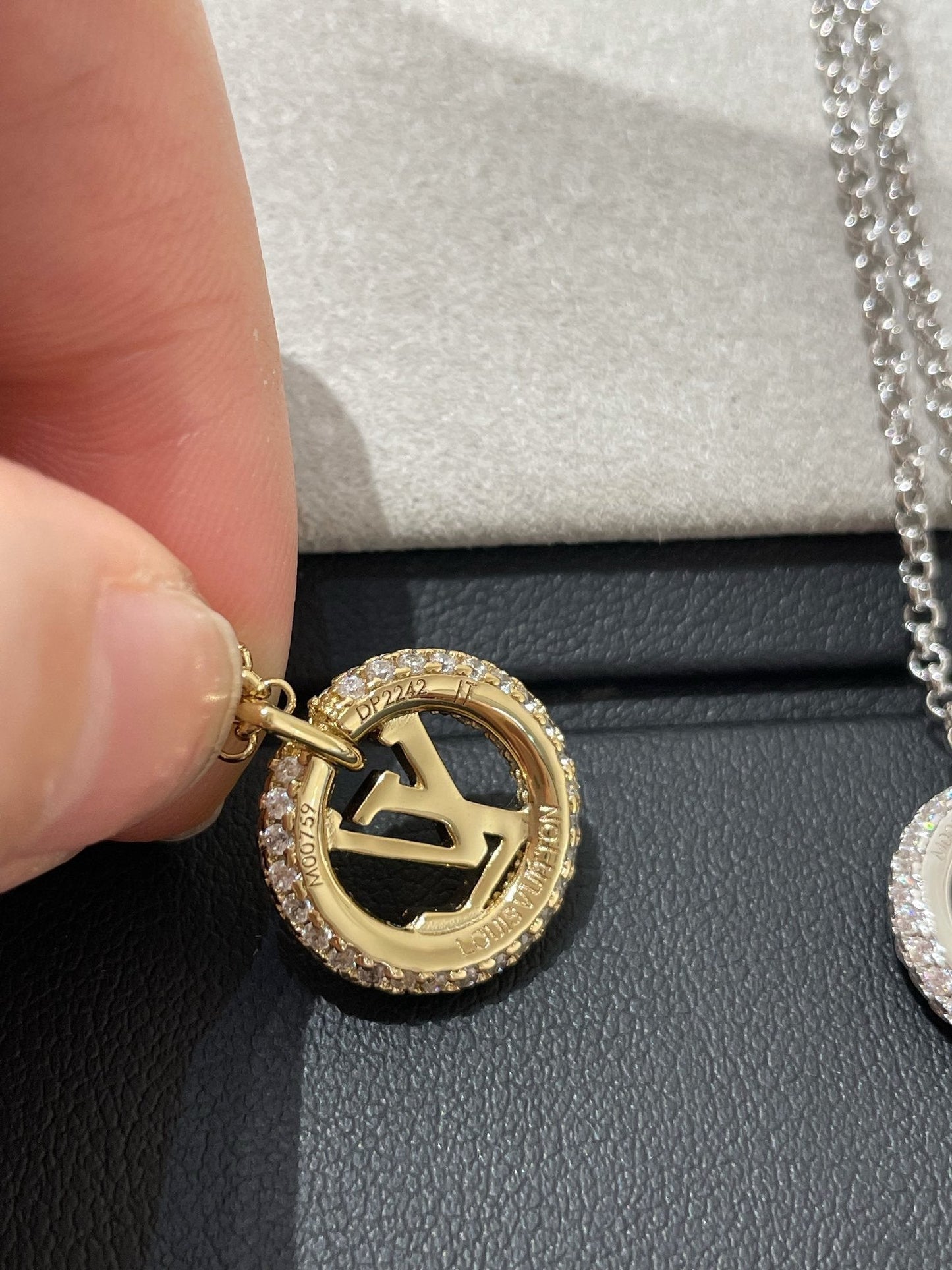 ¡®Moco¡¯BY NIGHT DIAMOND PAVED NECKLACE