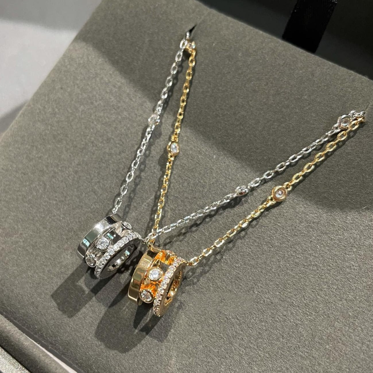 [moco jewelrys ]CHAIN MOVE ROMANE PEDAND NECKLACE